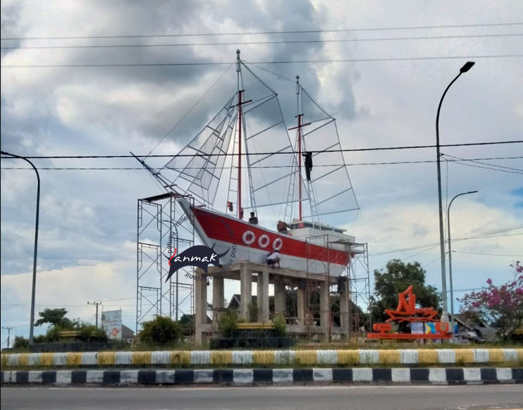 tugu patung