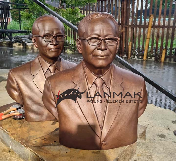 jasa pembuatan patung dada tokoh